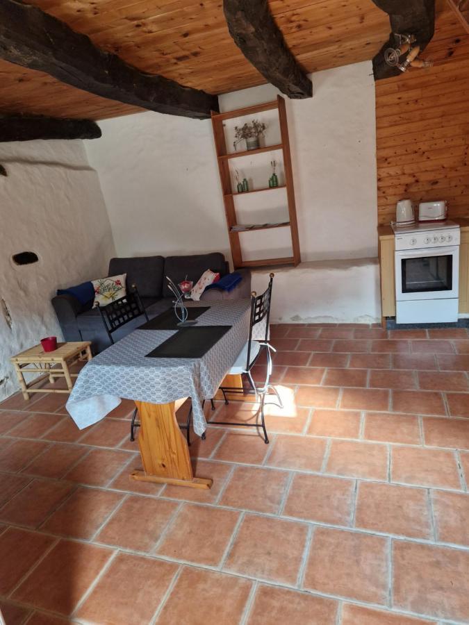 Gite Rustique En Centre Bretagne Laniscat Экстерьер фото