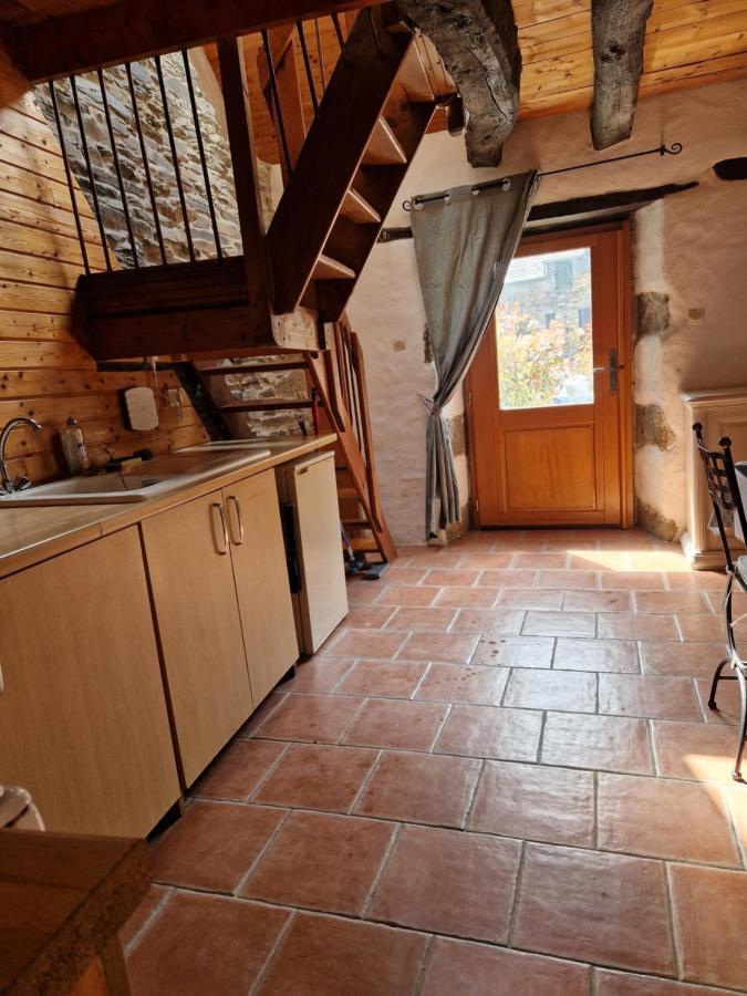 Gite Rustique En Centre Bretagne Laniscat Экстерьер фото